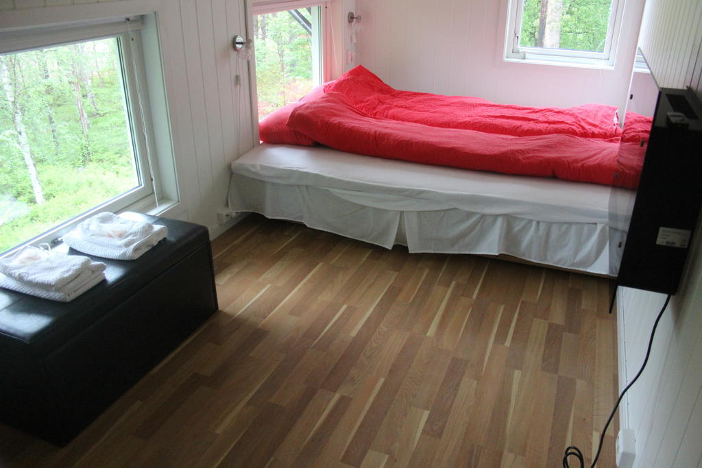 Birk Bed & Birds Bed & Breakfast Svanvik Bilik gambar